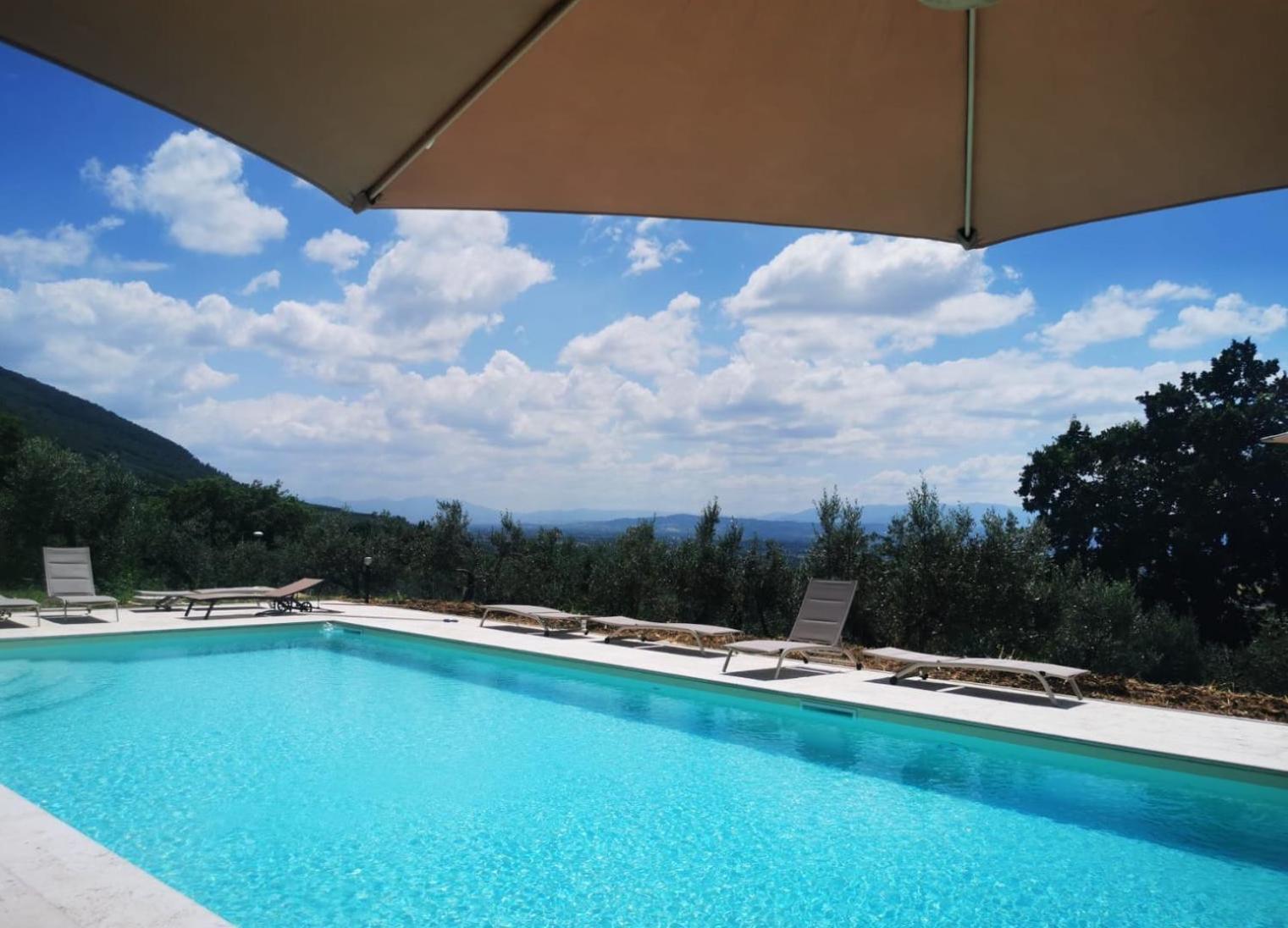 Agriturismo Villa Val D'Olivi Capodacqua  Экстерьер фото