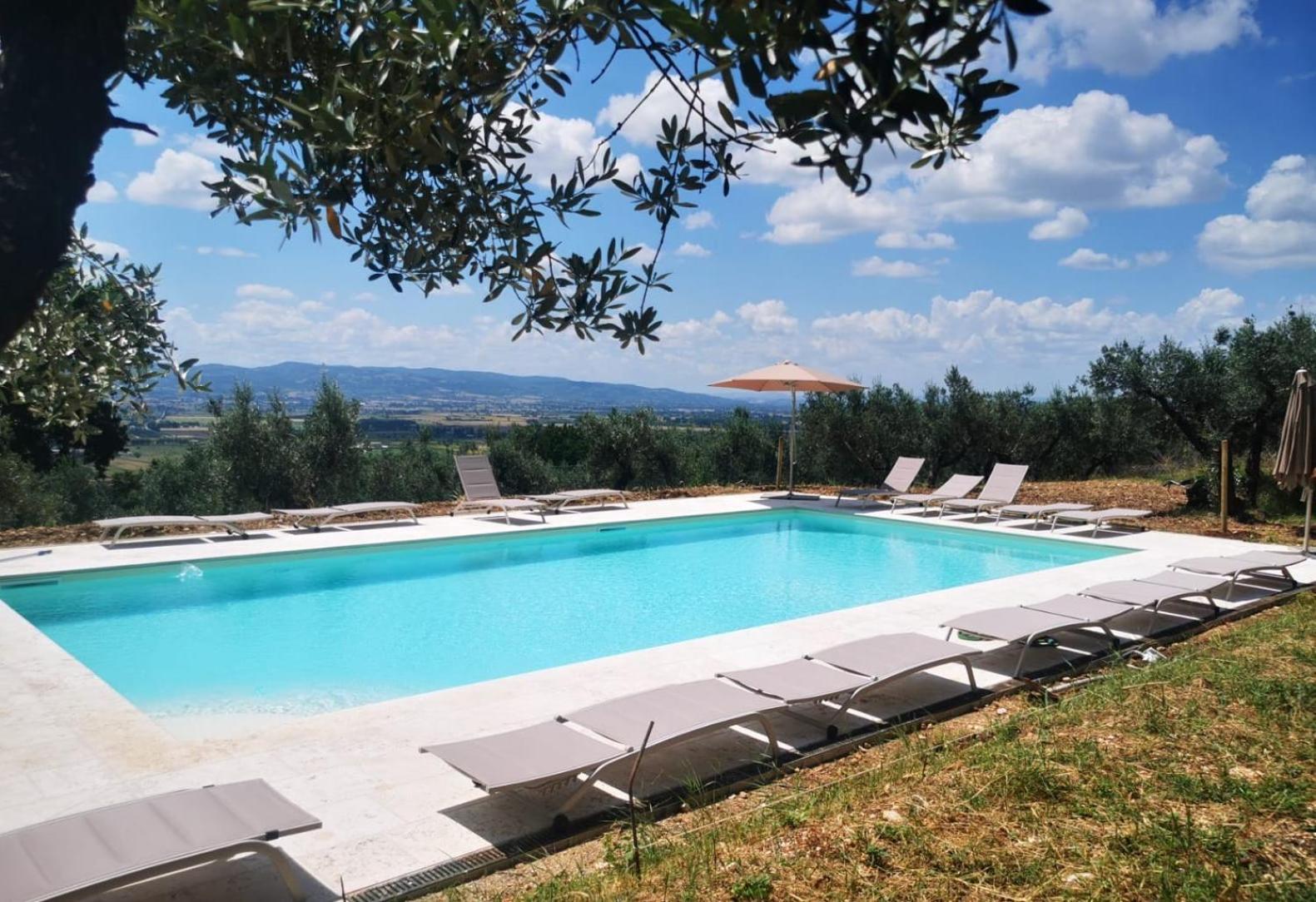 Agriturismo Villa Val D'Olivi Capodacqua  Экстерьер фото
